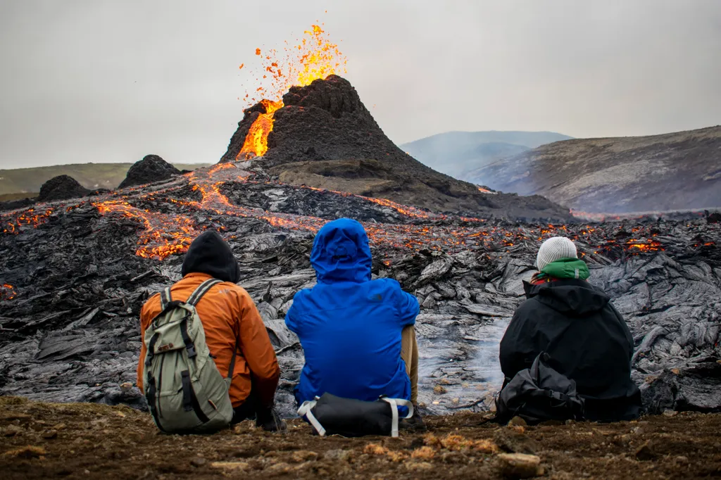 environment TOPSHOTS Horizontal NATURAL DISASTERS VOLCANO ERUPTION LAVA FLOW 