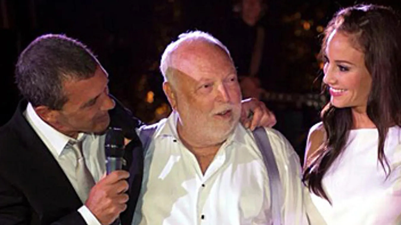 Banderas, Vajna, Vajna 