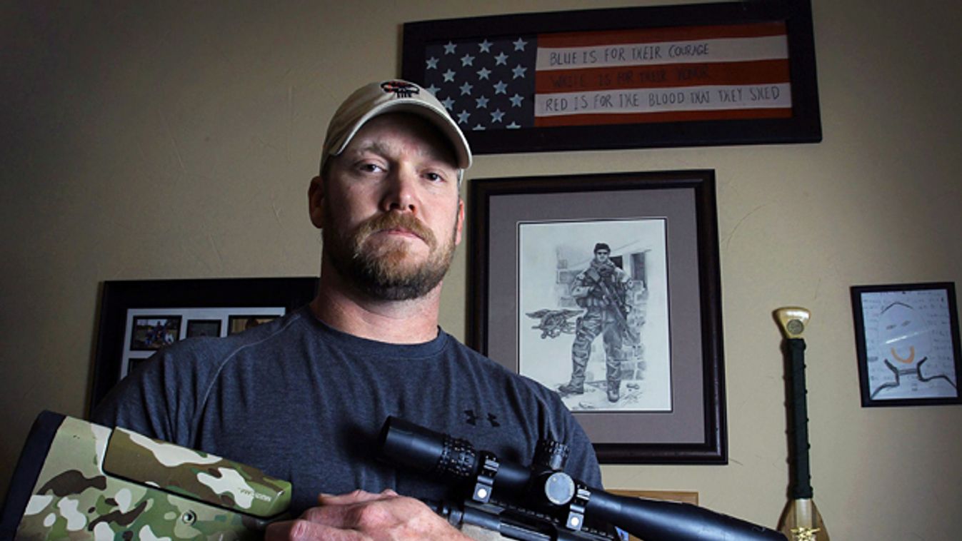 2012. április 6., Chris Kyle, az amerikai haditengerészet elitegységének volt mesterlövésze, az American Sniper című könyv szerzője
