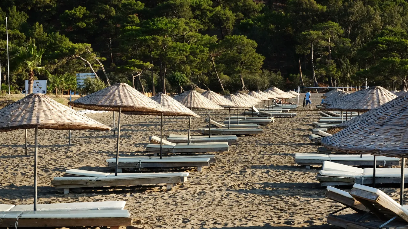 Empty beaches in Turkey Iztuzu BEACH EMPTY PLACE travel TOURISM recession trips 