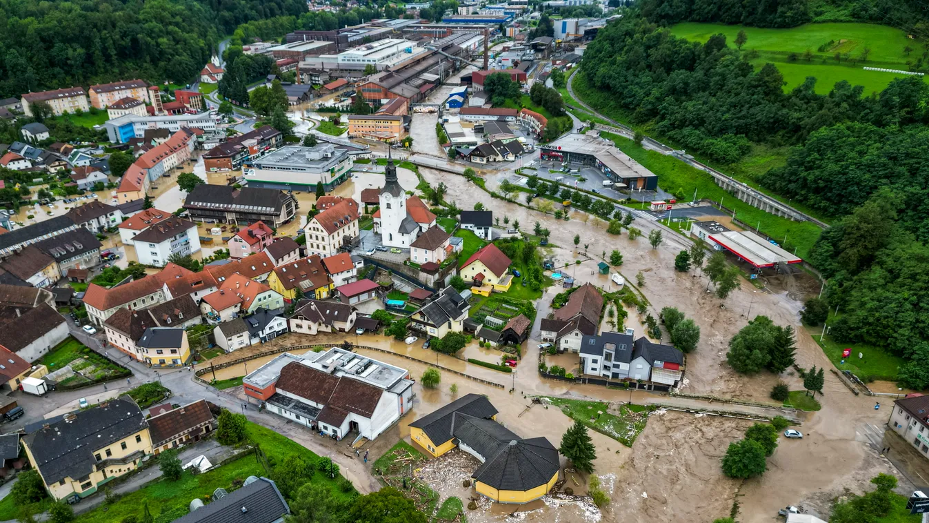 szlovénia, árvíz, Ravne na Koroskem, Ljubljana, fővárostól nem messze, egyhavi csapadékmennyiség, hzakat öntött el a víz, 2023. 08. 04. 