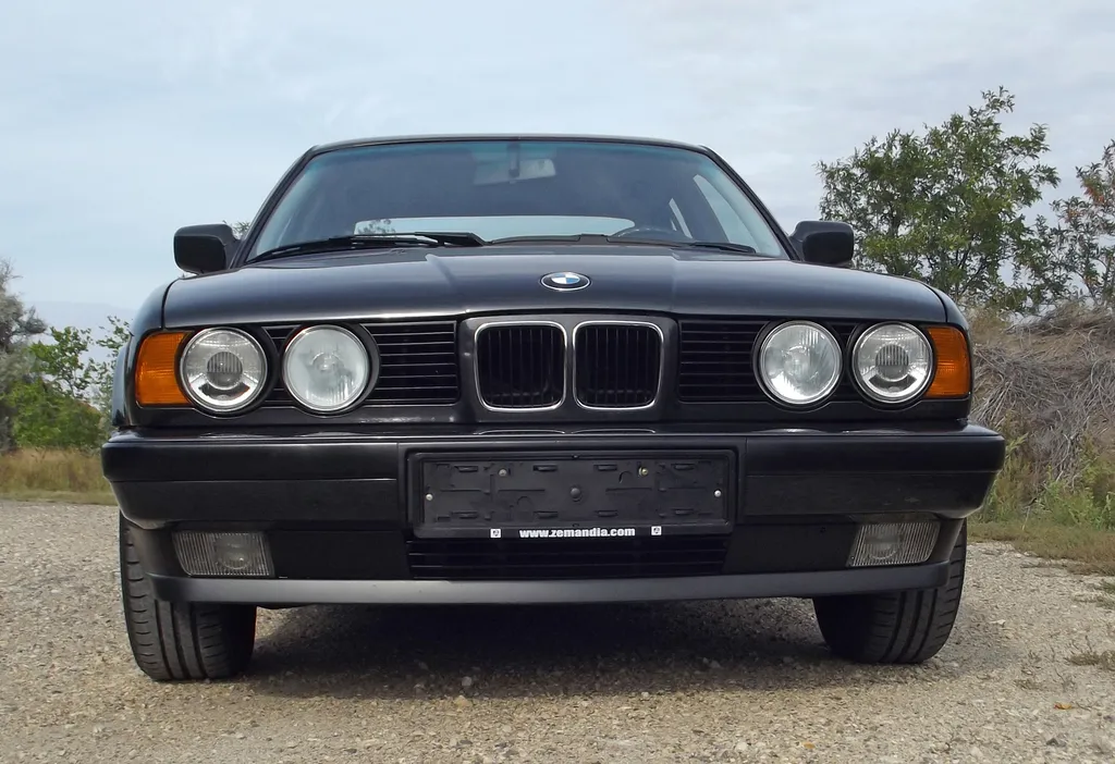 BMW 520i (E34) veteránteszt 