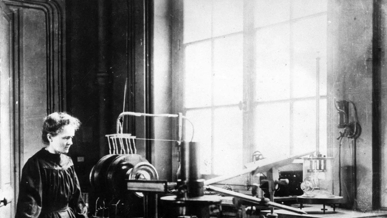 Photograph of Marie Curie Photograph Marie Sklodowska-Curie Polish naturalized-French PHYSICIST Nobel Prize winner NOBEL PRIZE CHEMIST research RADIOACTIVITY 20th Century 