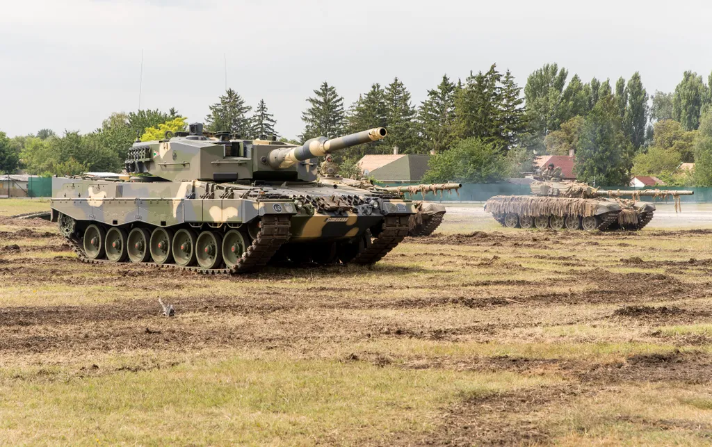 Leopard 2A4HU, harckocsi 