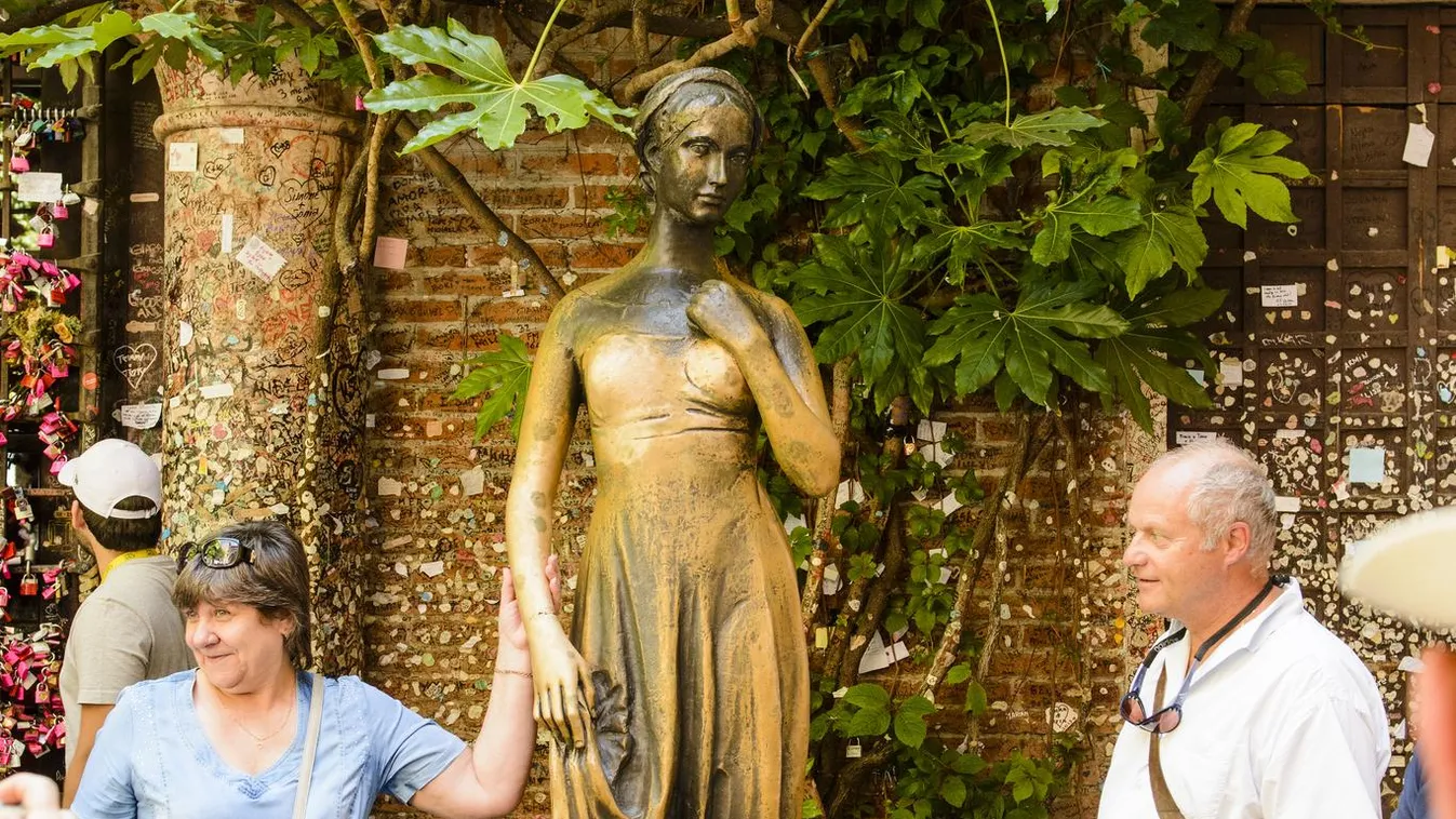 Júlia szobra Veronában 