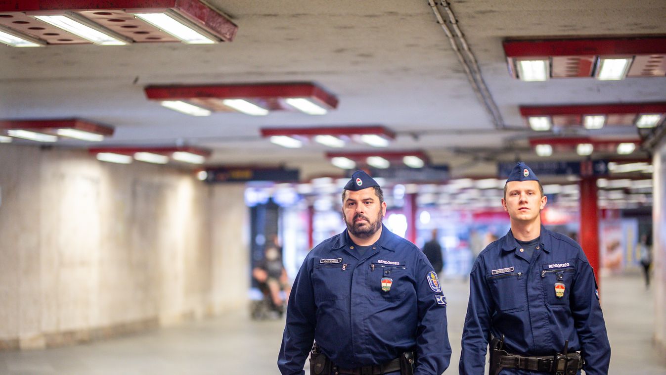 rendőrségi sajtótájékoztató Nyugati pályaudvar aluljáró Budapest rendőr rendőrség járőr 