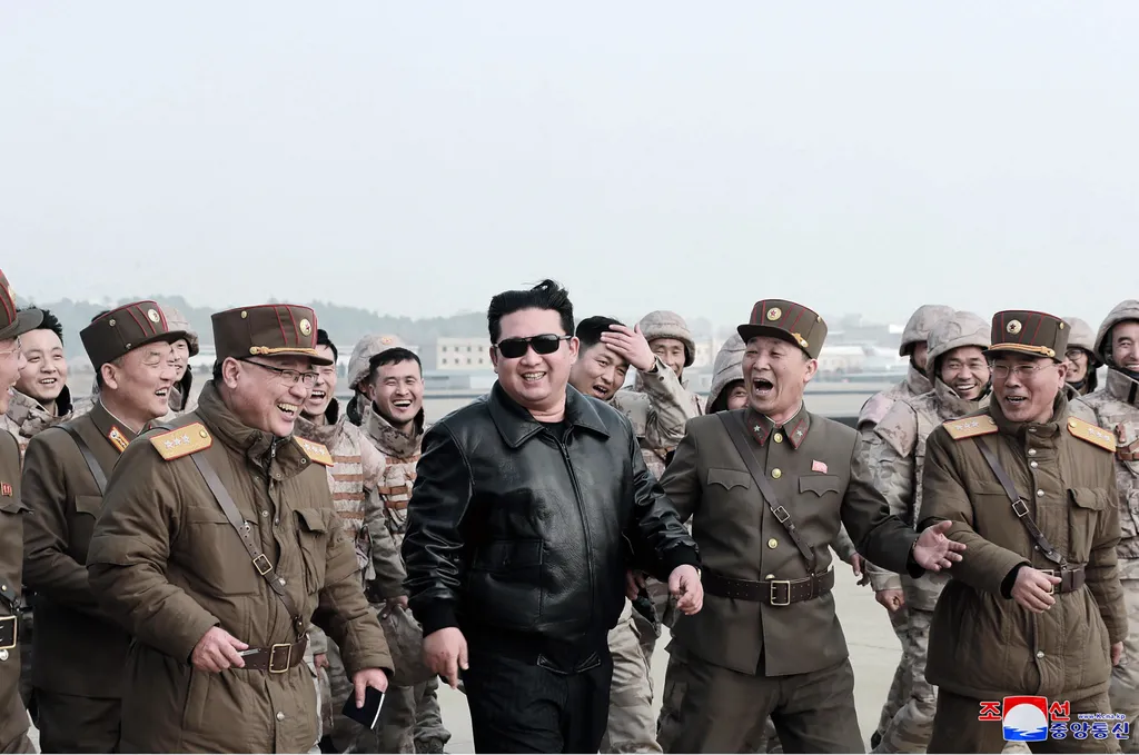 Észak-koreai rakétakísérlet 