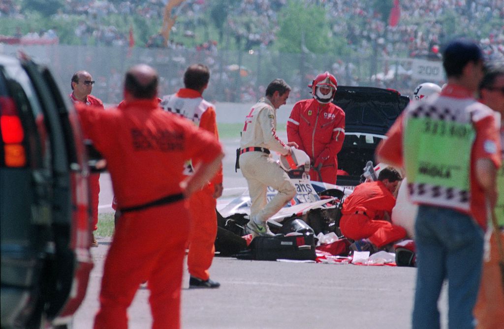 Forma-1 hősi halottai galéria 2021. 
 Ayrton Senna 1994  SENNA0310 Horizontal CAR F1 GRAND PRIX ACCIDENT DAMAGE PERSON-MEDICINE EMERGENCY SERVICES 