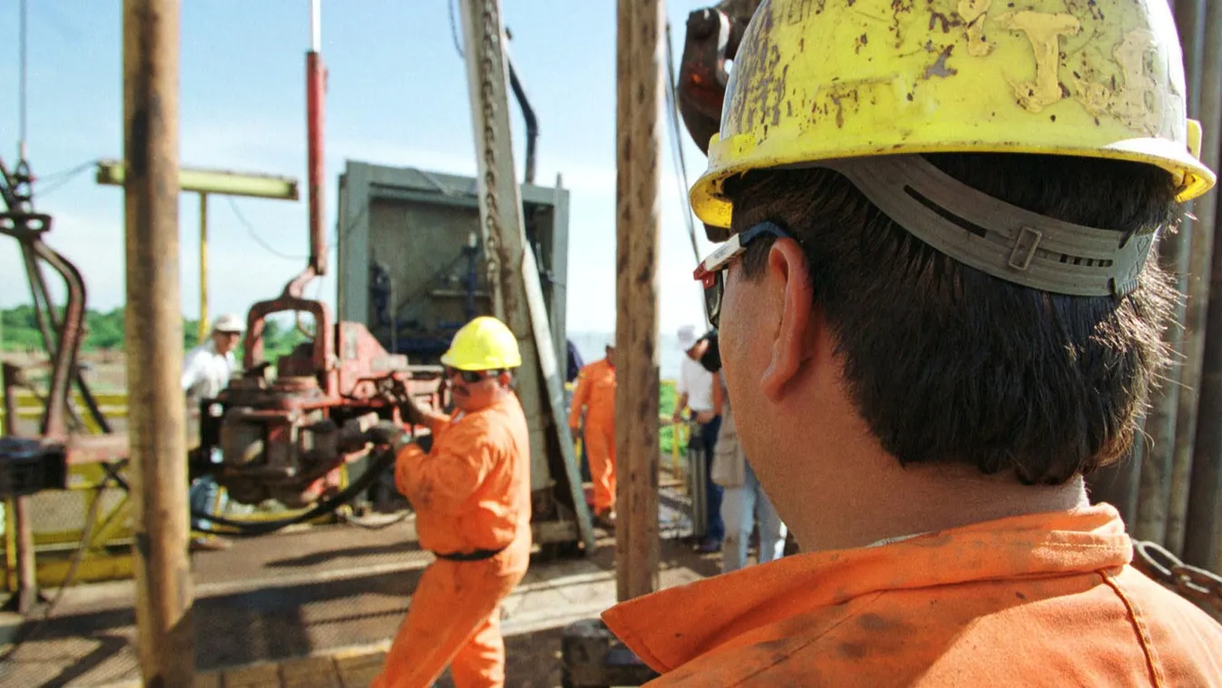 Venezuela gazdaság gazdasági csőd Caracas olaj munkás 