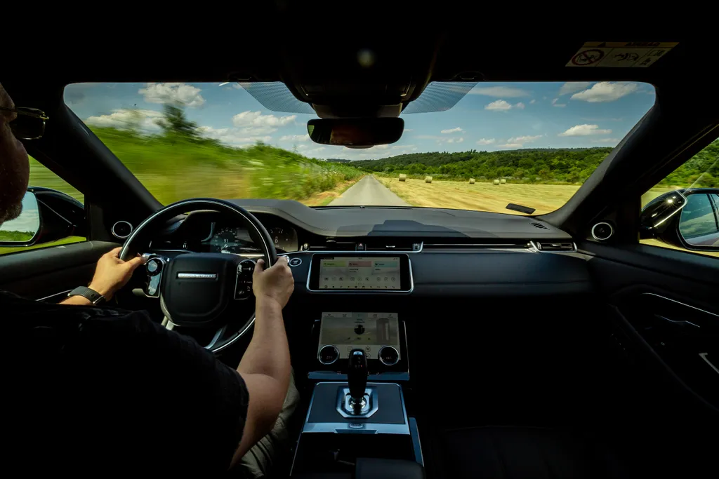 Range Rover Evoque teszt (2019) 