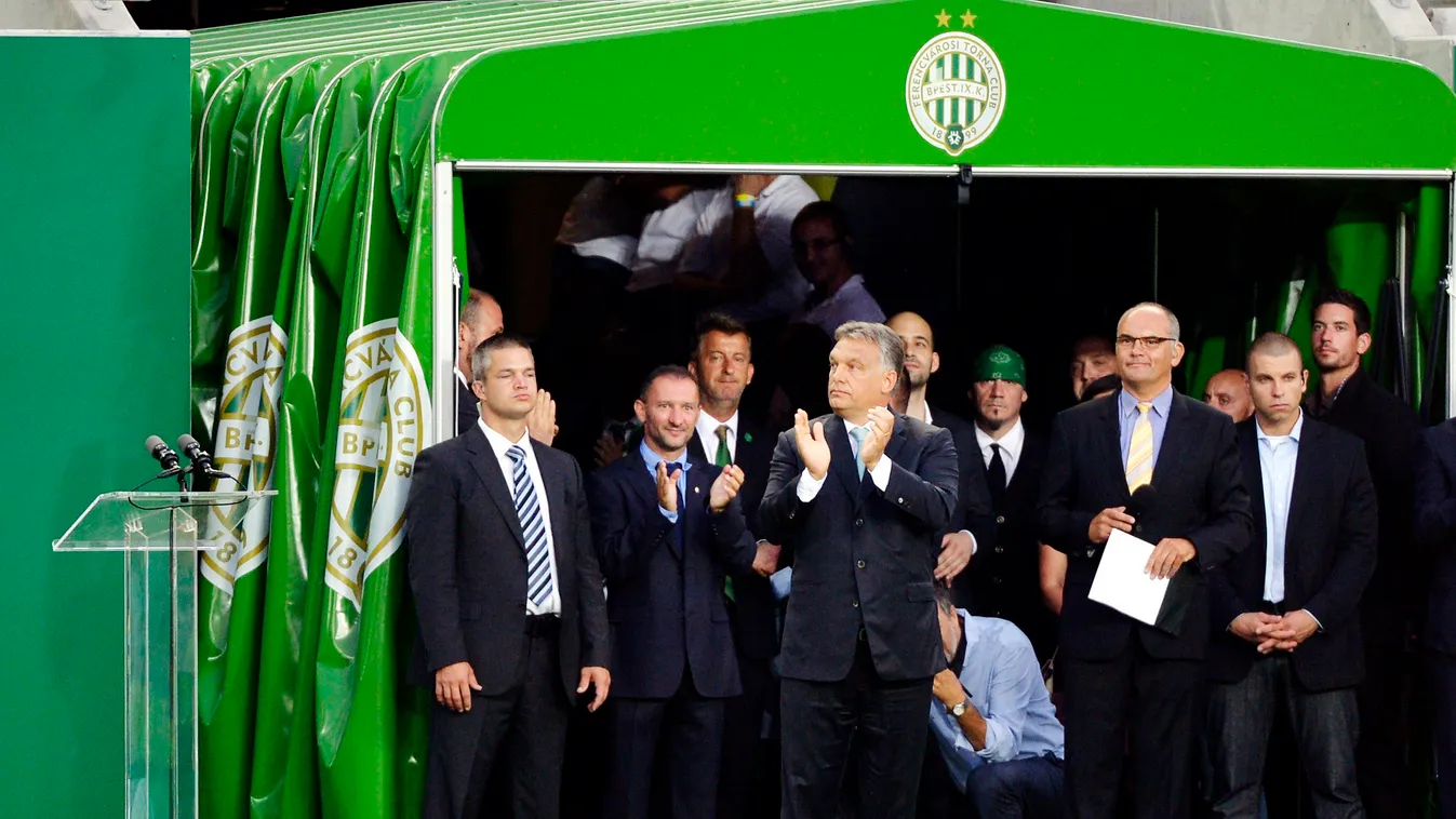 Orbán Viktor miniszterelnök ünnepi beszédéhez készül a Ferencvárosi Torna Club (FTC) új stadionja, a Groupama Aréna megnyitóján, Budapesten 2014. augusztus 10-én 