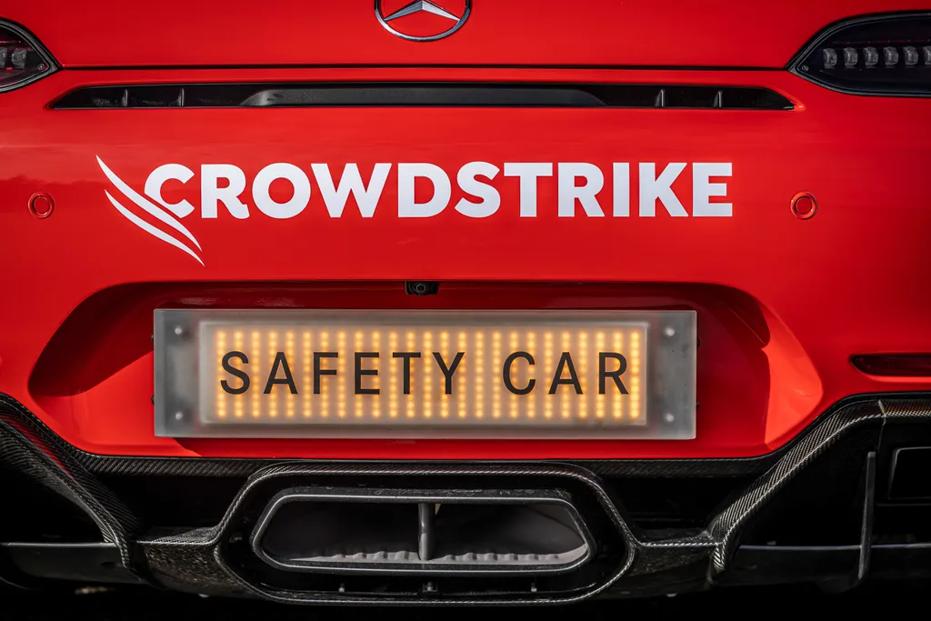 Forma-1, Safety Car, biztonsági autó, Mercedes AMG GT R, Crowdstrike 