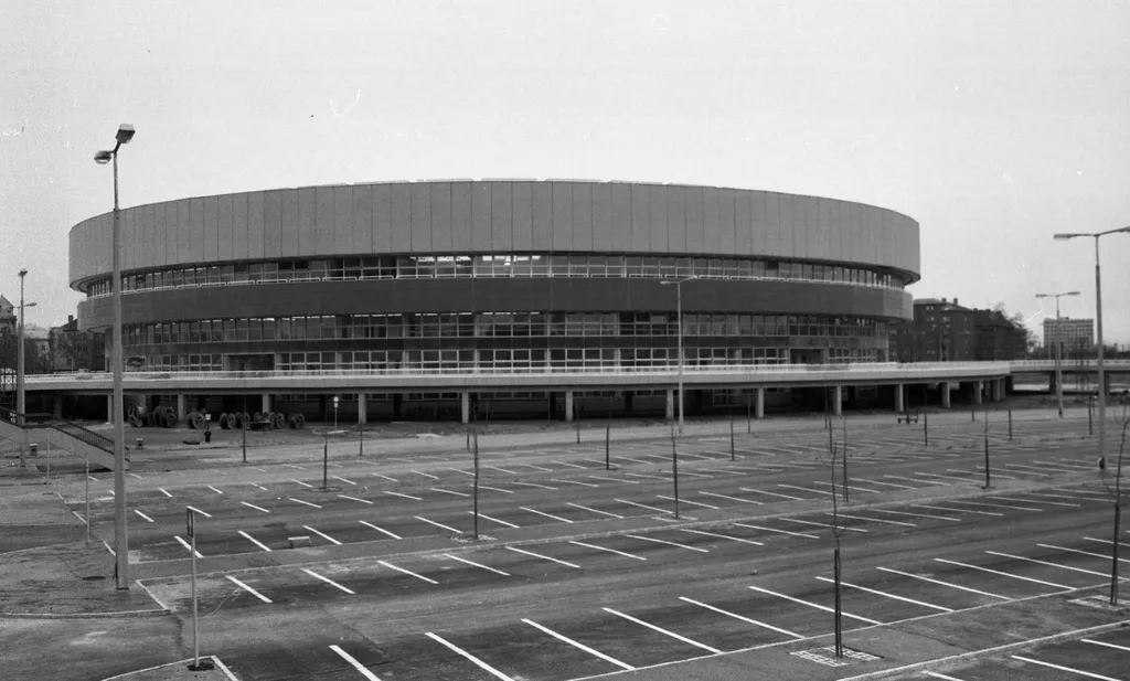 Budapest Spotcsarnok archív galéria 