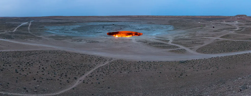 Darvaza, darvaza gas crater, gázkráter, Türkmenisztán 