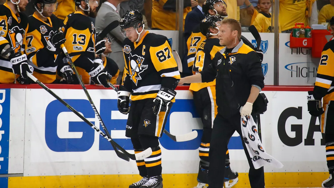 Washington Capitals v Pittsburgh Penguins - Game Three GettyImageRank2 SPORT ICE HOCKEY National Hockey League 