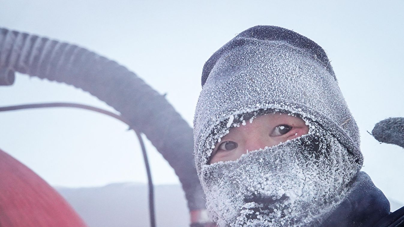 Ojmjakon, oroszország, extrém hideg, fagy, fagyos, -70 celsius, Kelet-Szibéria, Jakutföld, föld leghidegebb települése, Tomor hegység 