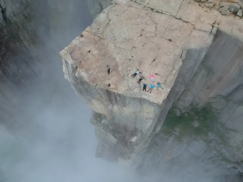 Preikestolen, Prédikálószikla, Norvégia, 