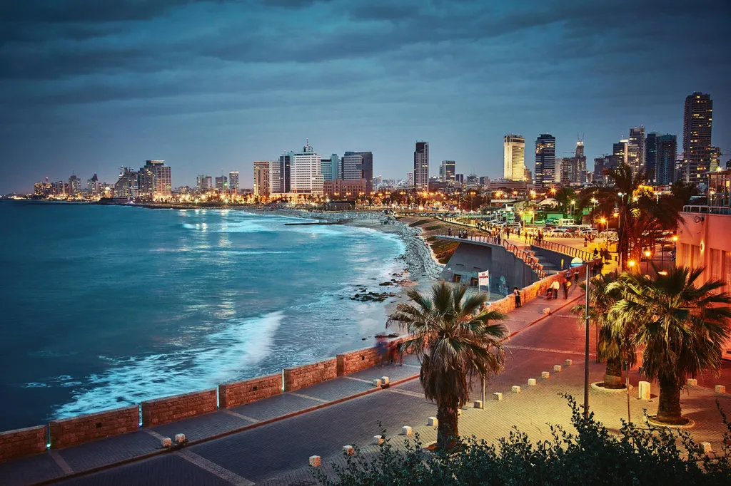 Night,View,Of,Tel,Aviv,,Israel.,Vintage,Retro,Effect color,city 