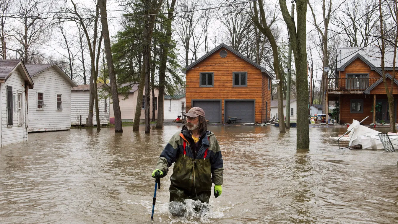 Kanada Árvíz víz áradás kitelepítés esőzés Quebec hadsereg 
