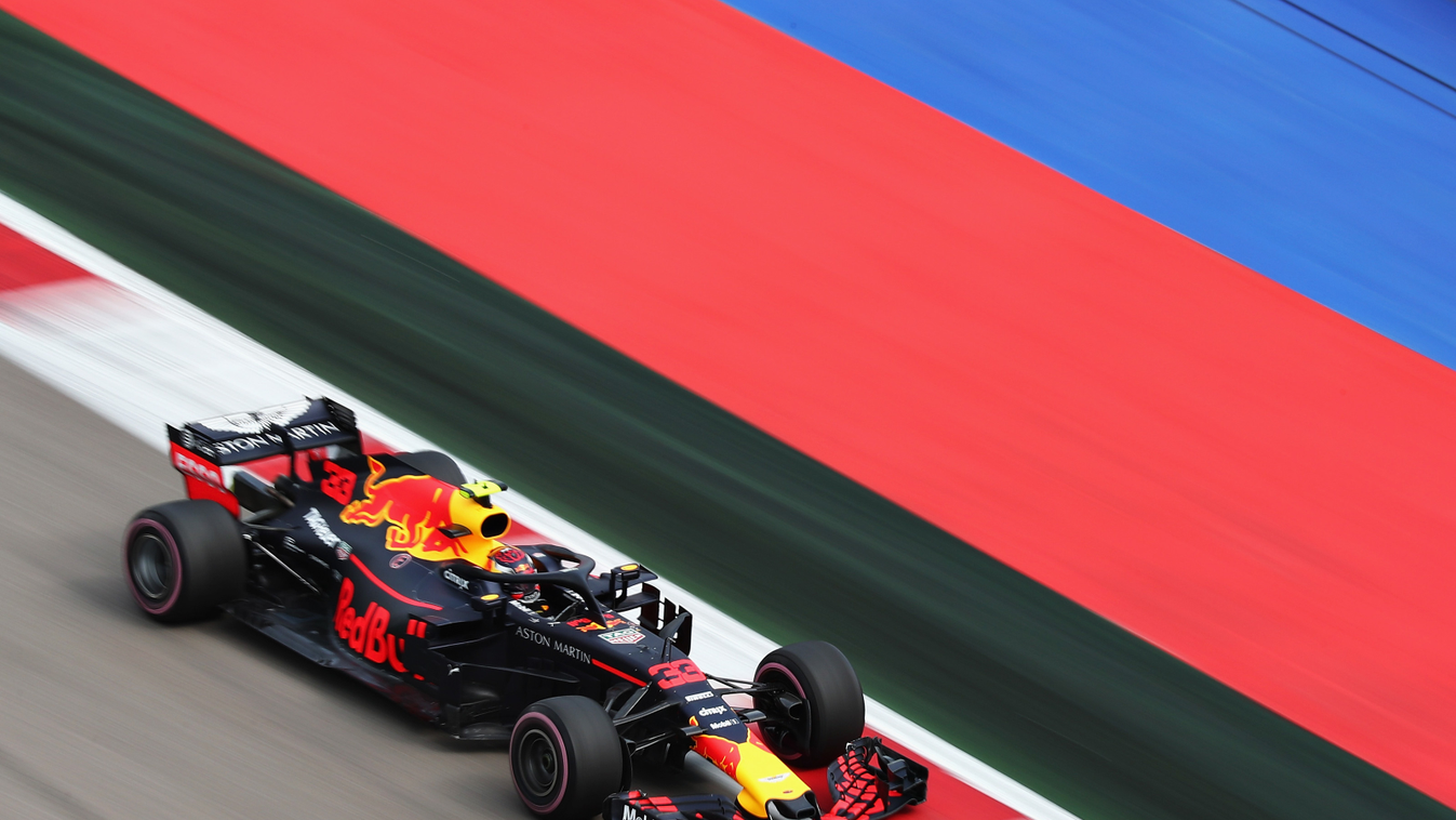 A Forma-1-es Orosz Nagydíj pénteki napja, Max Verstappen, Red Bull Racing 