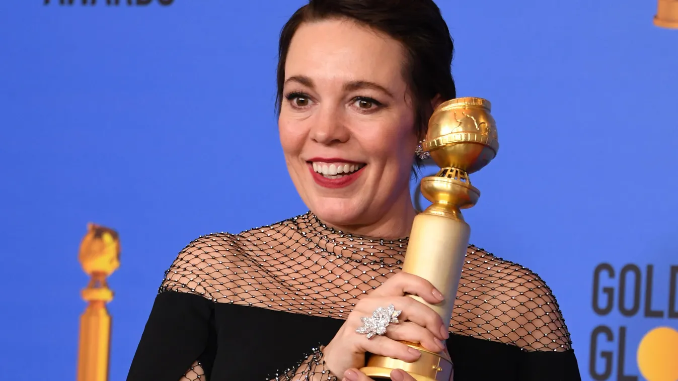 76th Annual Golden Globe Awards - Press Room TOPSHOTS Vertical CEREMONY PRIZEGIVING TELEVISION CINEMA ACTRESS HEADSHOT BUST TROPHY 