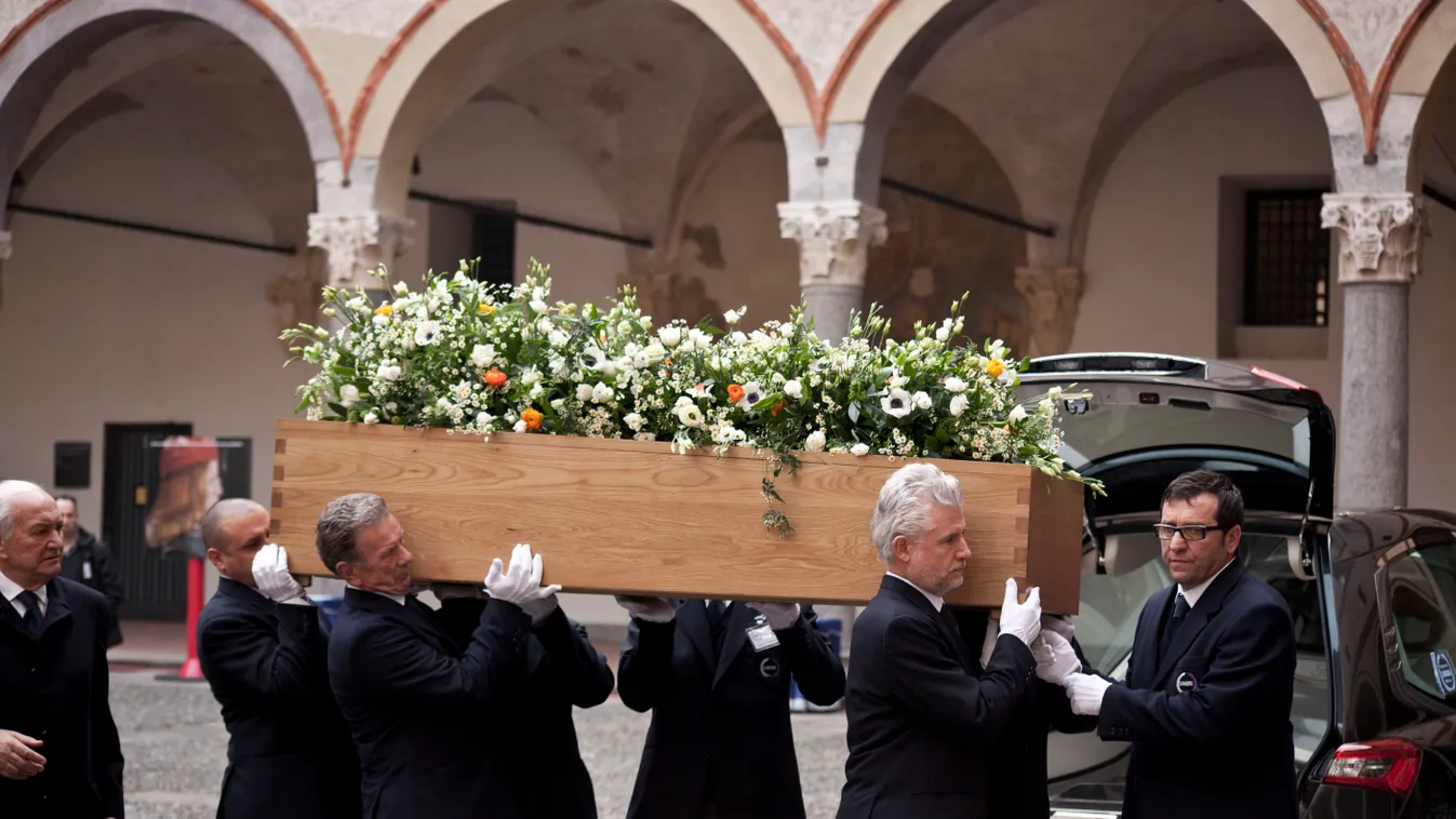 The non-religious funeral of Umberto Eco ITALY LITERATURE FUNERAL ECO The non-religious funeral nurphoto Umberto Eco SQUARE FORMAT 