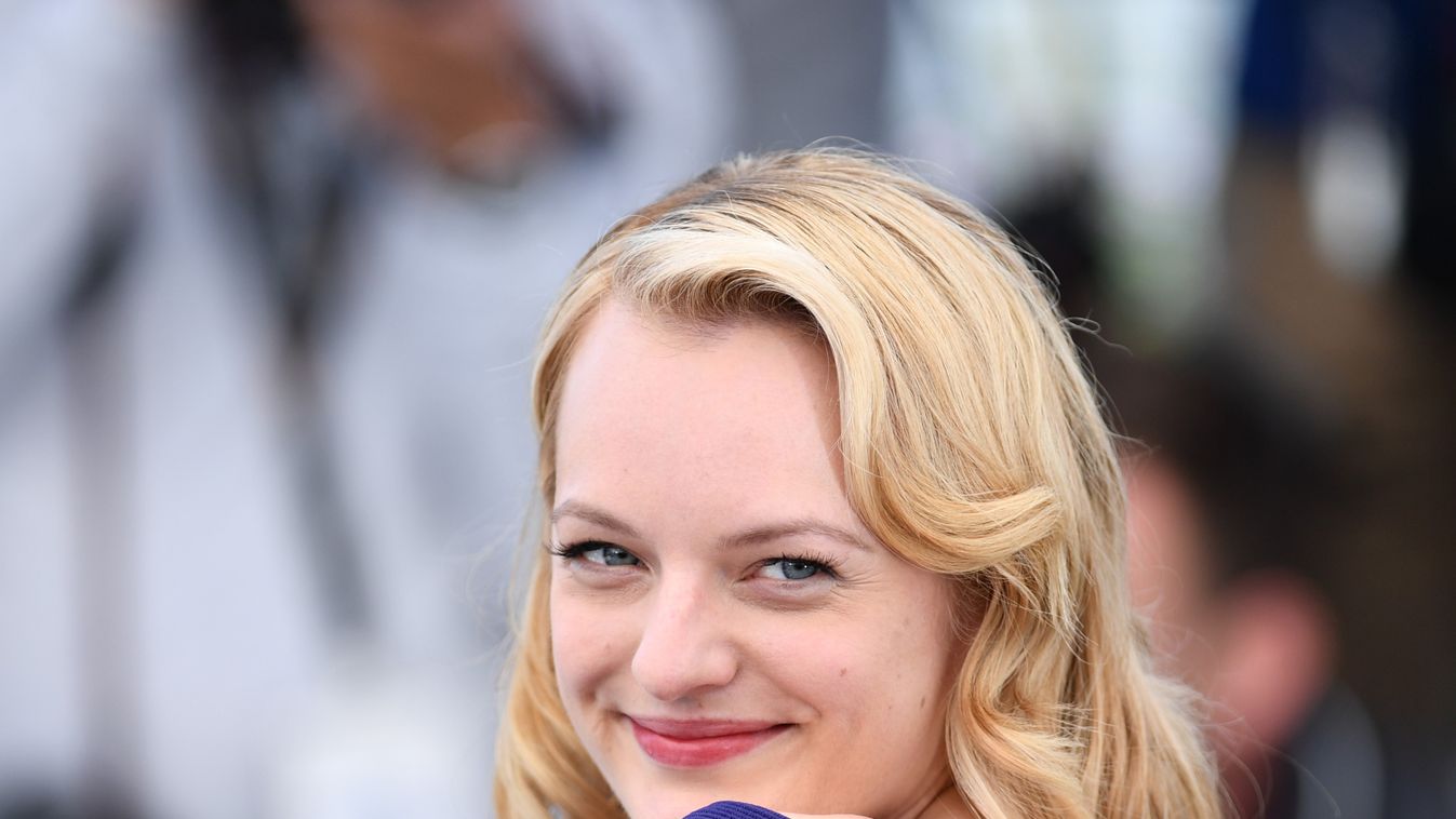 70th Cannes Film Festival - Top Of The Lake: China Girl photocall 2017 May FESTIVAL Cannes FILM PHOTOCALL Palais des Festival 70th Cannes Film Festival Elisabeth Moss Top Of The Lake: China Girl photocall Top Of The Lake: China Girl Elisabeth Moss cannes 
