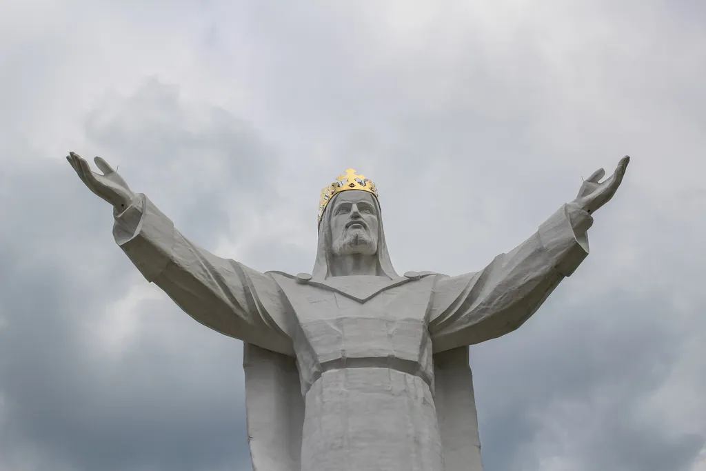 Jézus szobor Lengyelország Krisztus király szobor  Christ the King statue in Swiebodzin, Poland Pomnik Chrystusa Krola jesus christ Catholicism faith Horizontal CHRIST STATUE CHRISTIAN RELIGION GOD 