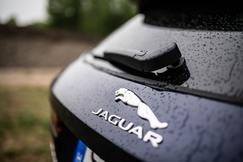 Jaguar G300 