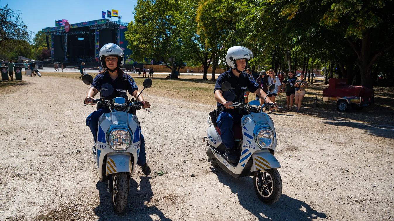 robogós rendőrök a Sziget Fesztiválon 