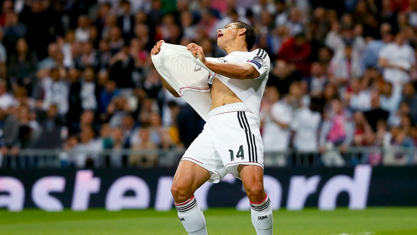 Madrid, 2015. április 22.
Chicharito, a spanyol Real Madrid játékosa a szintén spanyol Atletico Madrid ellen a labdarúgó Bajnokok Ligája negyeddöntőjében játszott visszavágó mérkőzésen a Real otthonában, a Santiago Bernabeu Stadionban 2015. április 22-én.