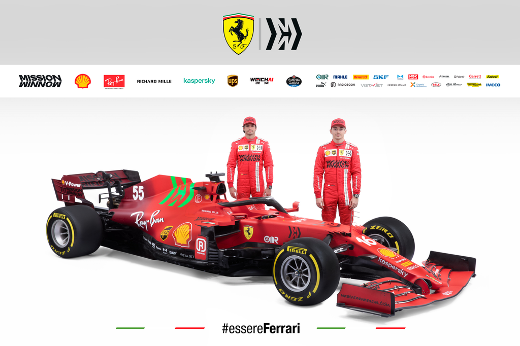 Forma-1, Scuderia Ferrari, stúdiófotó, SF21, Charles Leclerc, Carlos Sainz 