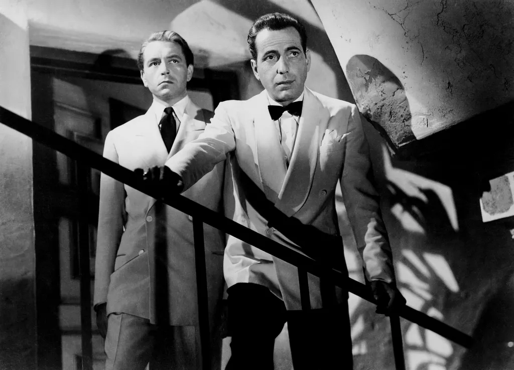 Casablanca Cinema Horizontal MAN STAIRS BOW TIE SQUARE FORMAT 