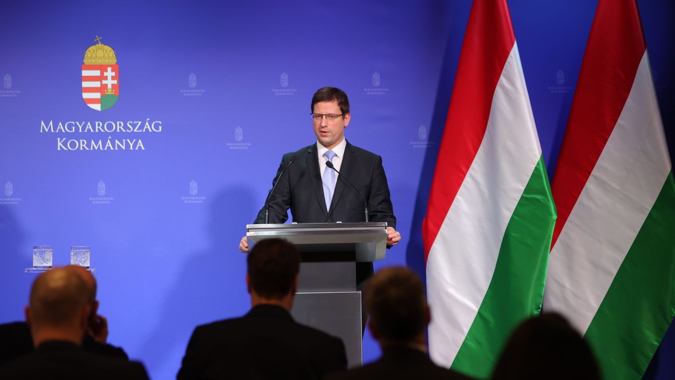 Kormányinfó, Marad a benzinárstop és biztosított az üzemanyag-ellátás Magyarországon, Gulyás Gergely Miniszterelnökséget vezető miniszter 