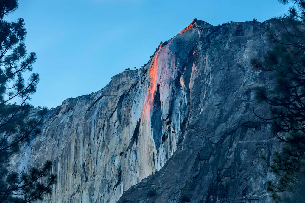 tűzzuhatag, Yosemite Nemzeti Park, 