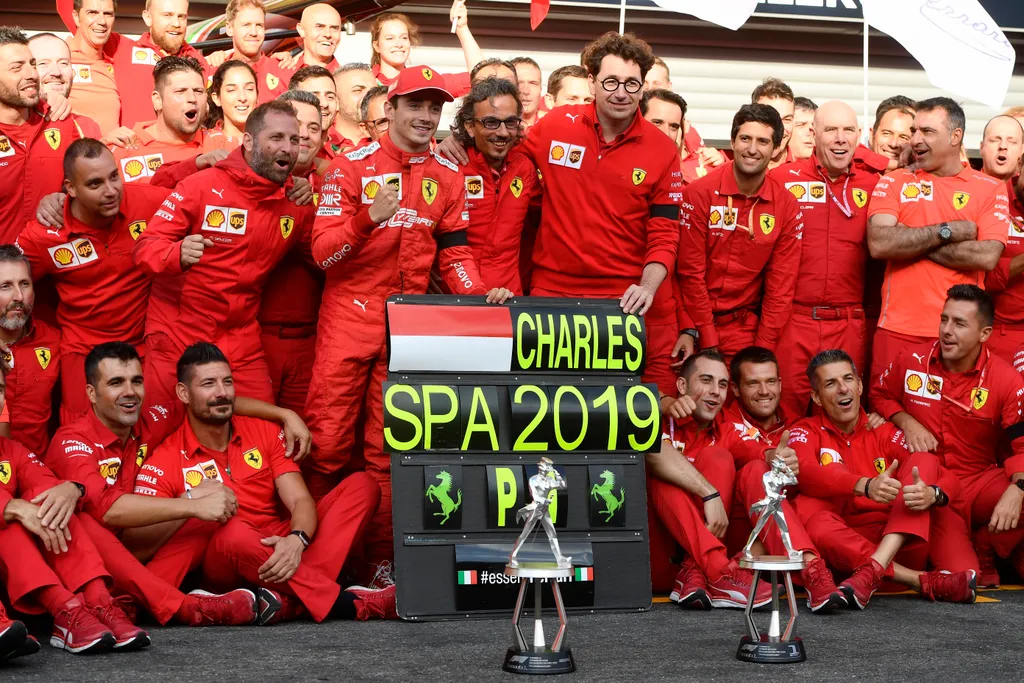 Forma-1, Charles Leclerc, Mattia Binotto, Laurent Mekies, Scuderia Ferrari, Belga Nagydíj 