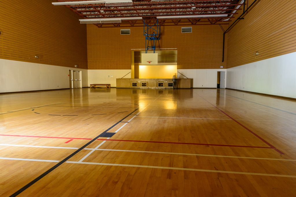 Continuing Education Day 5 Ghost Towns Tour Kitsault UNBC A ghost in the gym. 