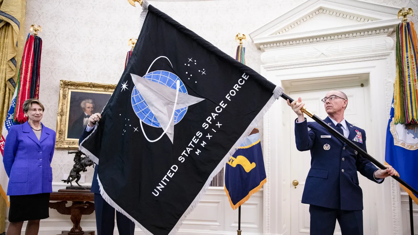 Űrhaderő, U.S. Space Force flag, zászló, Egyesült Államok, Donald Trump, 2020 
