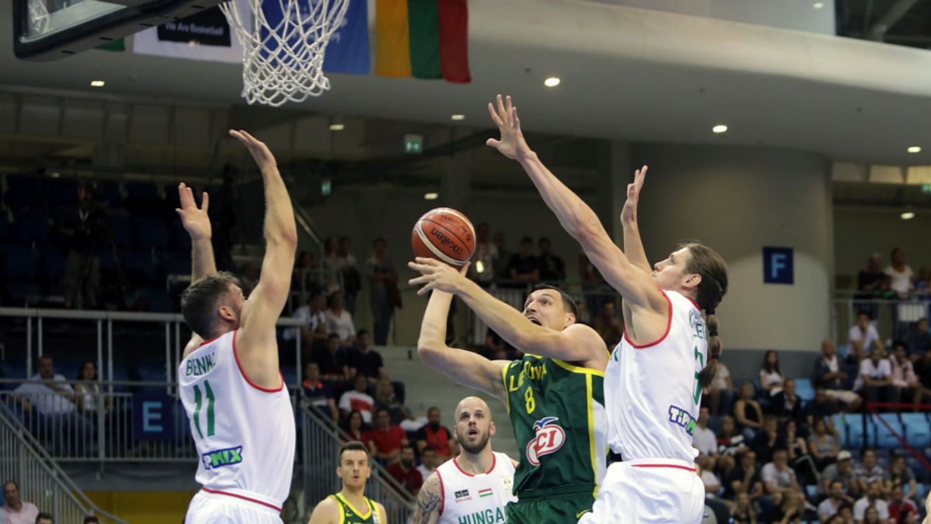 Magyarország - Litvánia kosárlabda meccs 2018 július 1-én a Tüskecsarnokban 