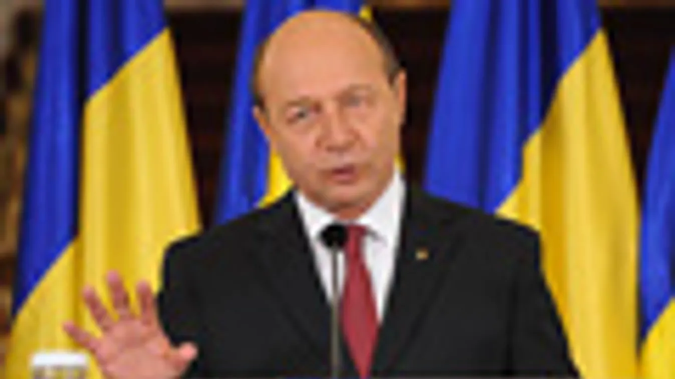 Románia, belpolitikai viszályok, Traian Basescu román elnök