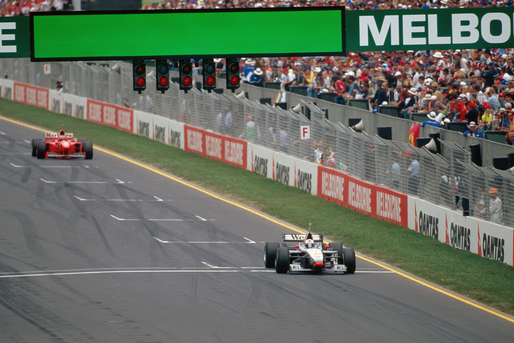 Forma-1, David Coulthard, McLaren-Mercedes, Ausztrál Nagydíj, 1997, Michael Schumacher, Ferrari 