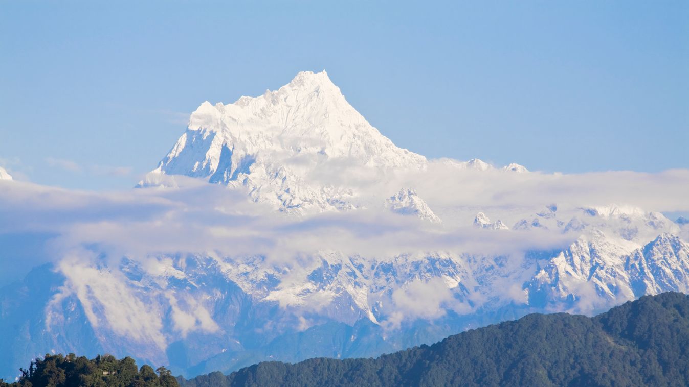 View of Kanchenjunga, Kangchendzonga range, Ganesh Tok viewpoint, Gangtok, Sikkim, India, Asia ASIA beauty in nature color image day ENVIRONMENT FOG ganesh tok ganesh tok viewpoint gangtok HORIZONTAL india kanchenjunga kangchendzonga kangchendzonga range 
