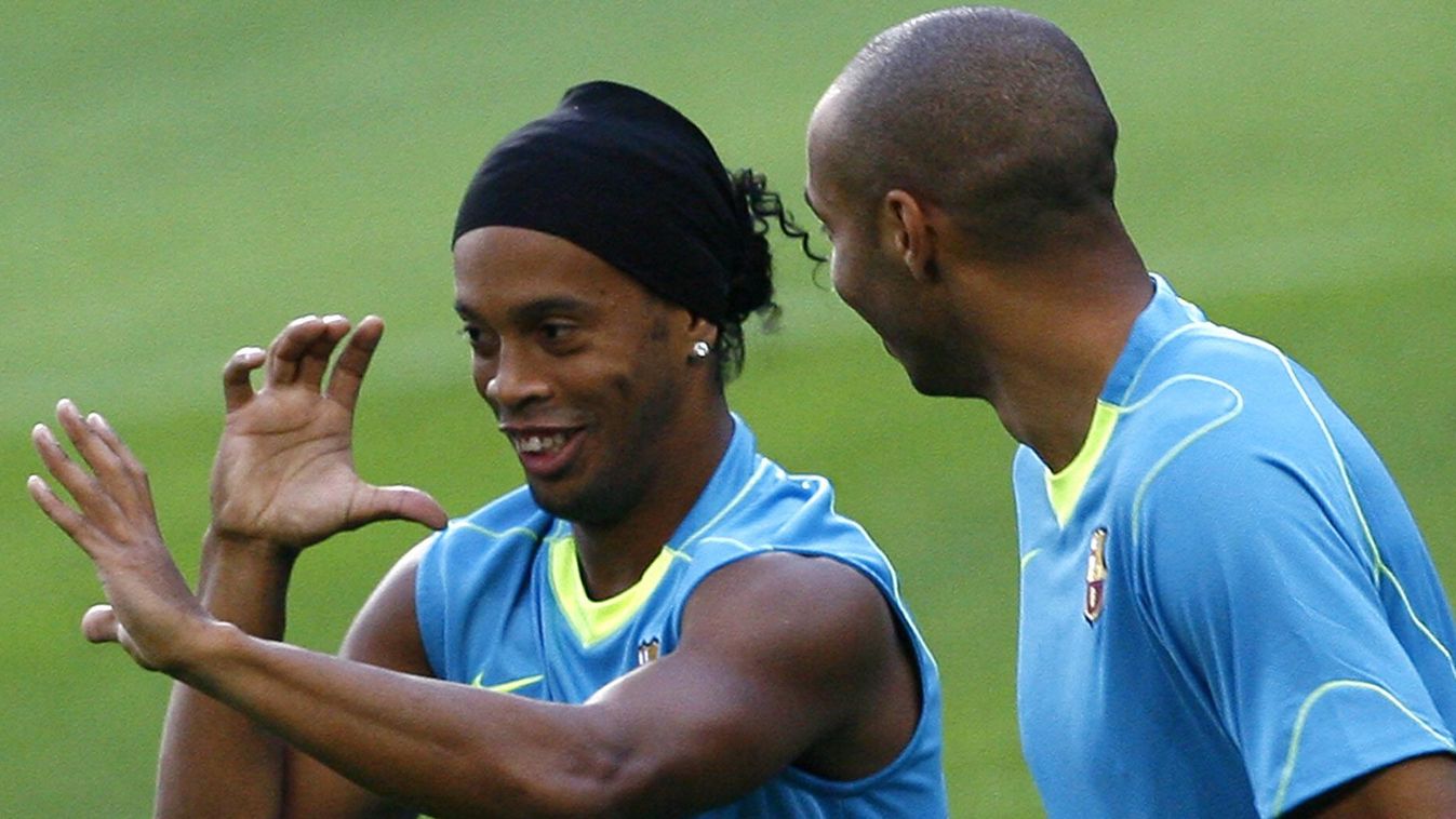 Ronaldinho, Barcelona 