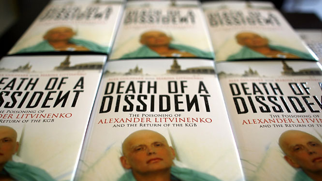 Litvinyenko orosz kém haláláról szóló könyvek Londonban 
