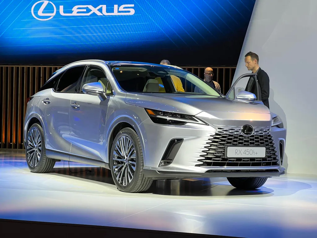 Lexus RX statikus bemutató 