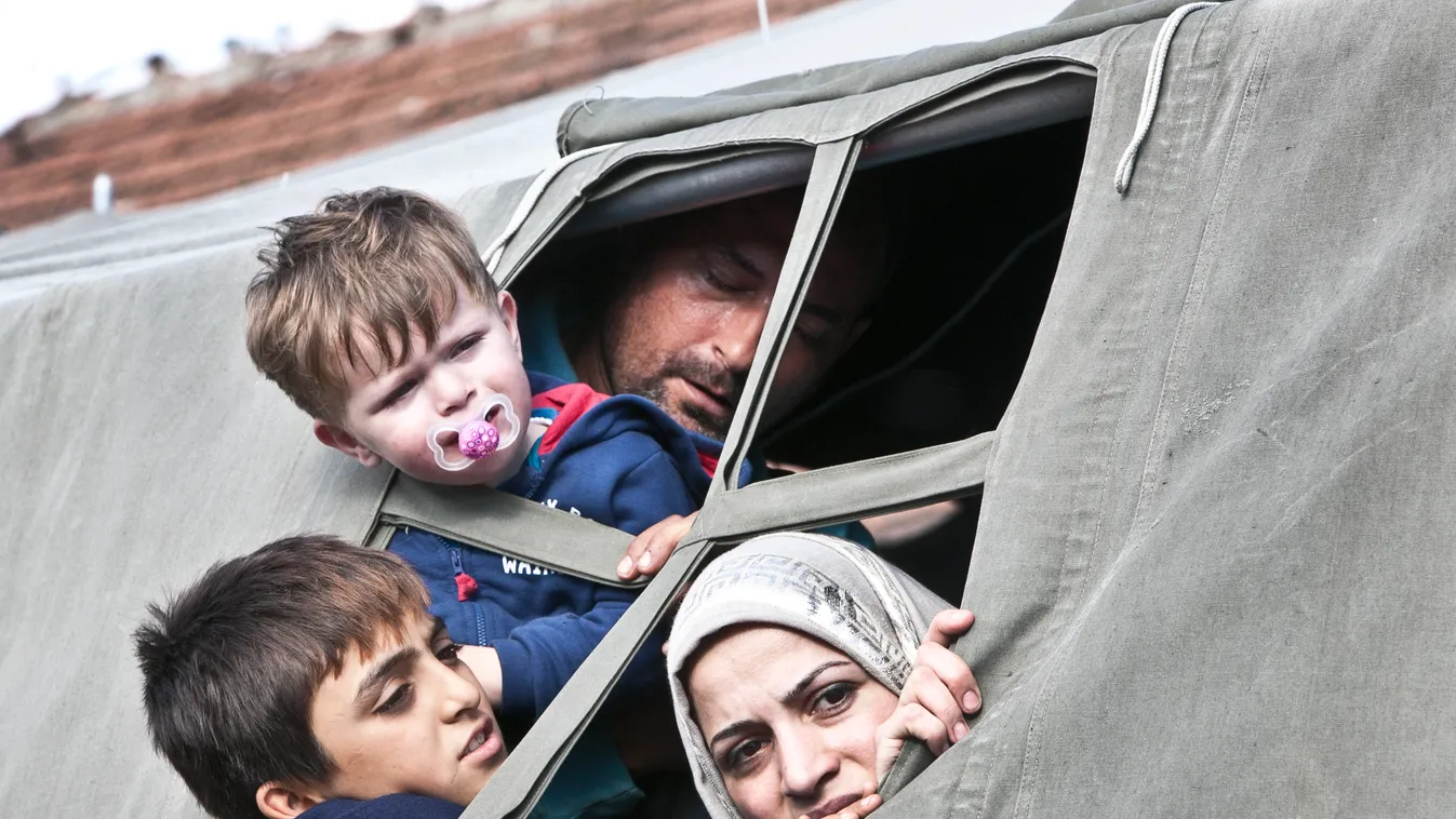 migráns menekült horvát szerb határ

fele se szív 