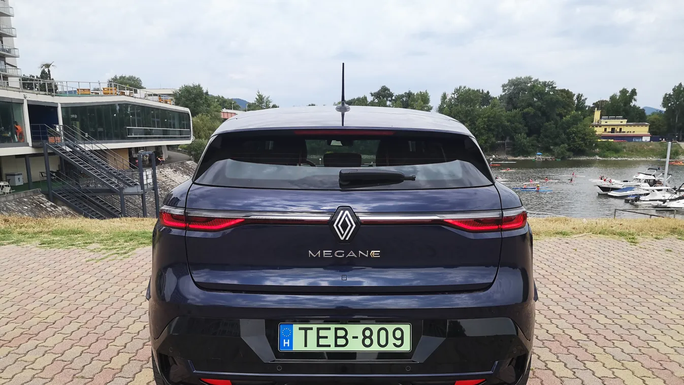 Renault Mégane E-Tech Electric teszt (2022) 