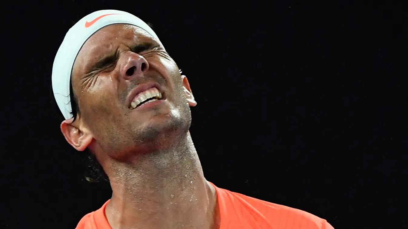 tennis TOPSHOTS Horizontal AUSTRALIAN TENNIS OPEN QUARTER-FINAL DISAPPOINTED HEADSHOT MAKING A FACE 