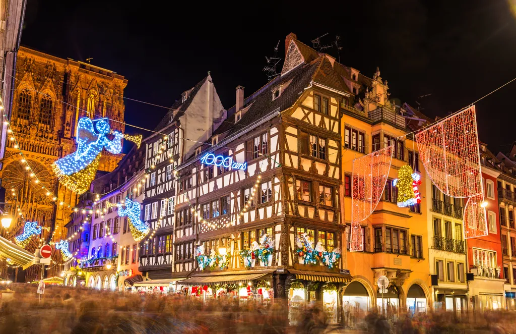 Legszebb karácsonyi városok, Karácsony, ünnep, Strasbourg, Franciaország 