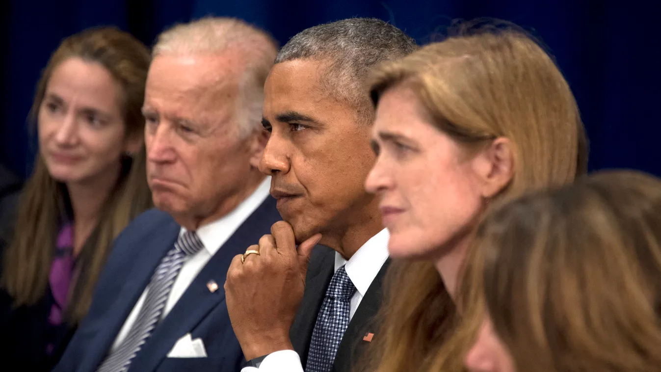 Joe Biden, Barack Obama, Samantha Power,  Horizontal US President Barack Obama (C) looks with Vice President Joe Biden (2nd L) and US Ambassador to the United Nations Samantha Power (2nd R) as 